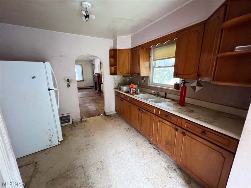 3700 E State Street , Coventry, OH 44203 Photo 8