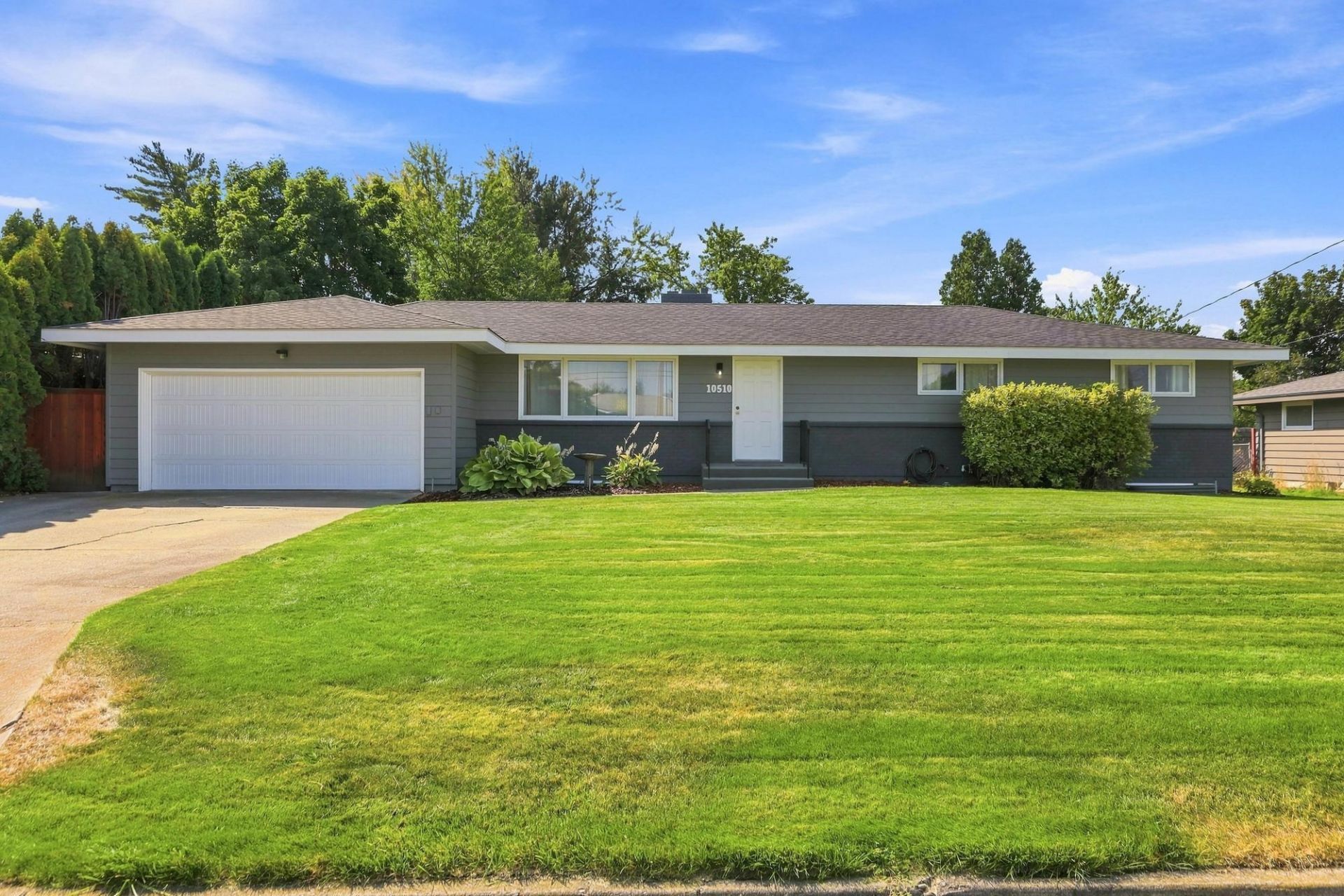 10510 E Desmet Ave, Spokane Valley, WA 99206 Main Photo