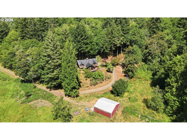 63206 HORSE POOR LN, Coos Bay, OR 97420