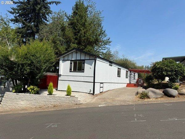 37600 SUNSET ST, Unit 34, Sandy, OR 97055