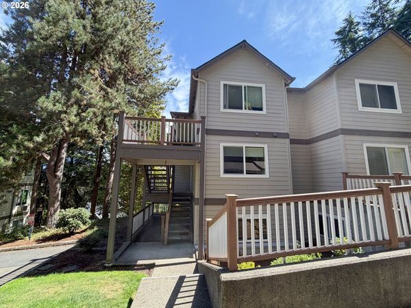 20130 LARKSPUR LN, Unit 95, West Linn, OR 97068