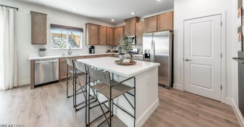 462 Radiant Drive, Carson City, NV 89705 Photo