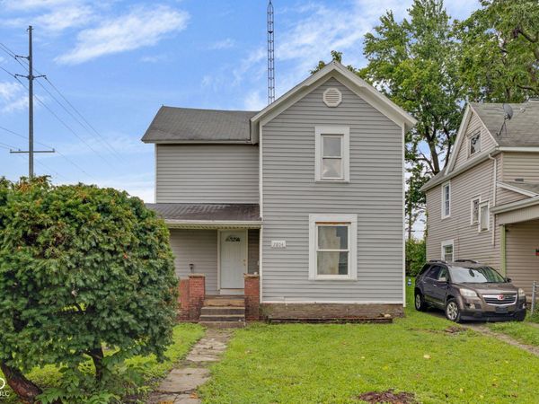 2804 S Elm Street, Muncie, IN 47302