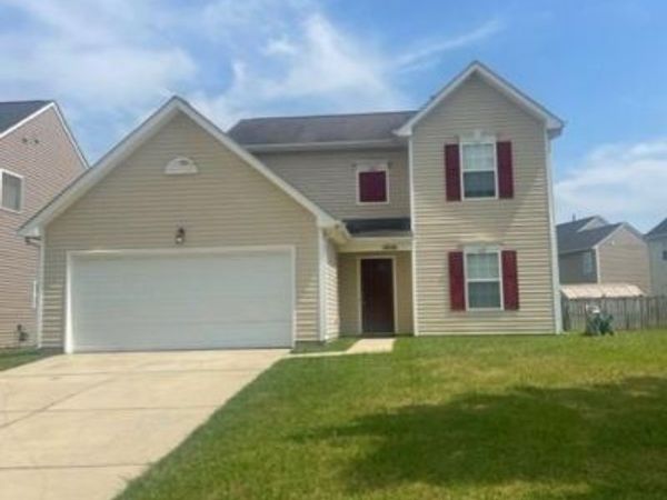 14016 Sugar Oats Lane , Charlotte, NC 28213