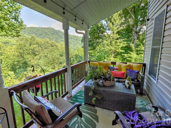 1333 Pigeon Creek Road , Bryson City, NC 28713