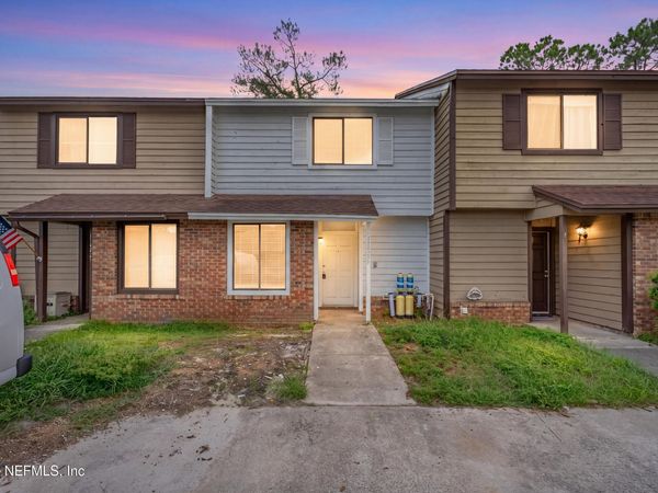 11277 WINDTREE Drive E, Jacksonville, FL 32257