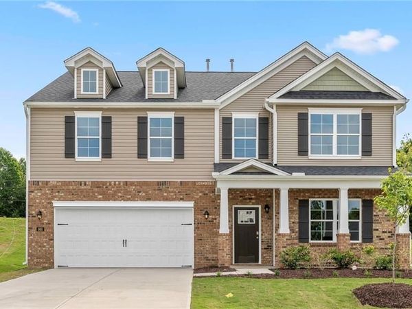 100 Lauder Trace , Jamestown, NC 27282