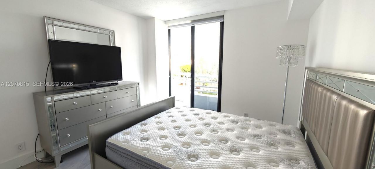3300 NE 192nd St , Unit 517, Aventura, FL 33180 Photo