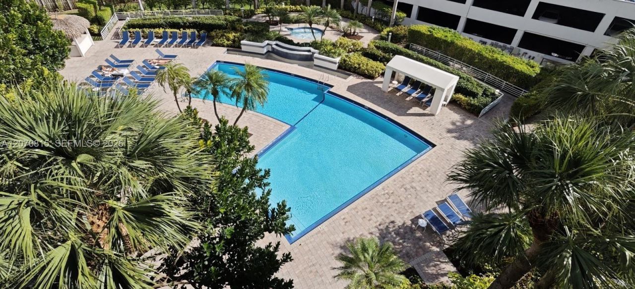 3300 NE 192nd St , Unit 517, Aventura, FL 33180 Photo