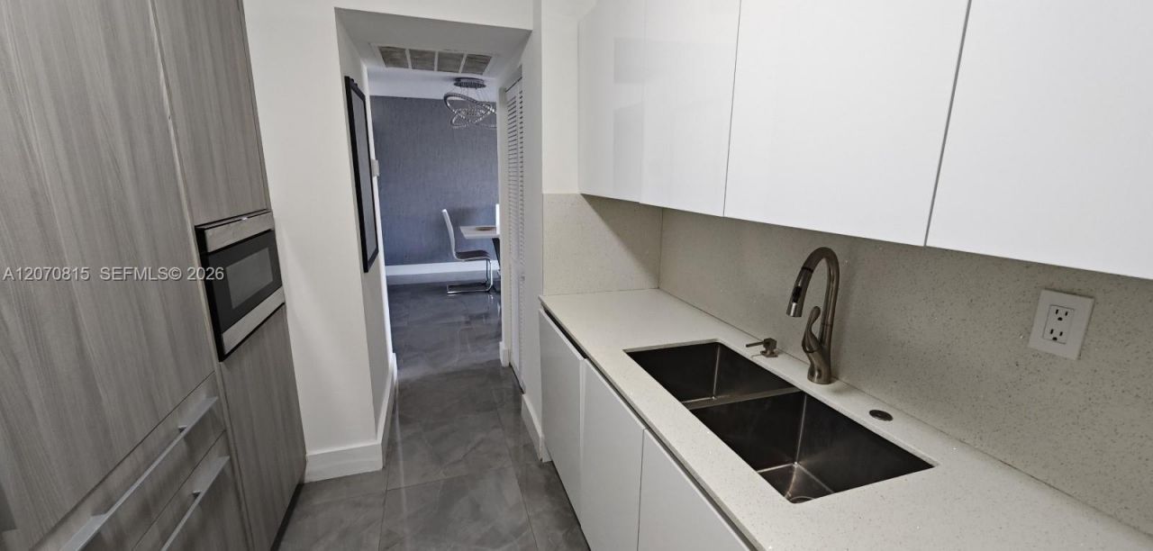 3300 NE 192nd St , Unit 517, Aventura, FL 33180 Photo