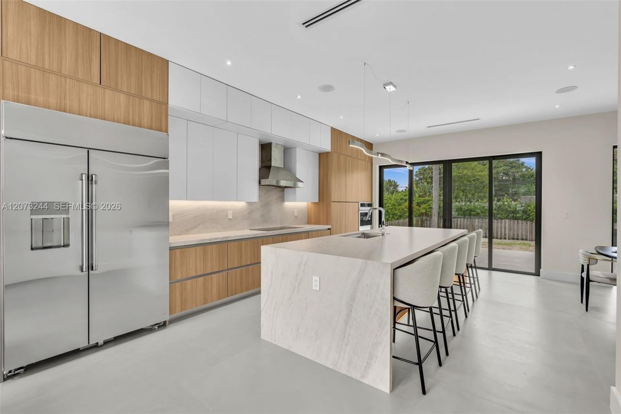 7516 Bounty Ave, North Bay Village, FL 33141 Photo