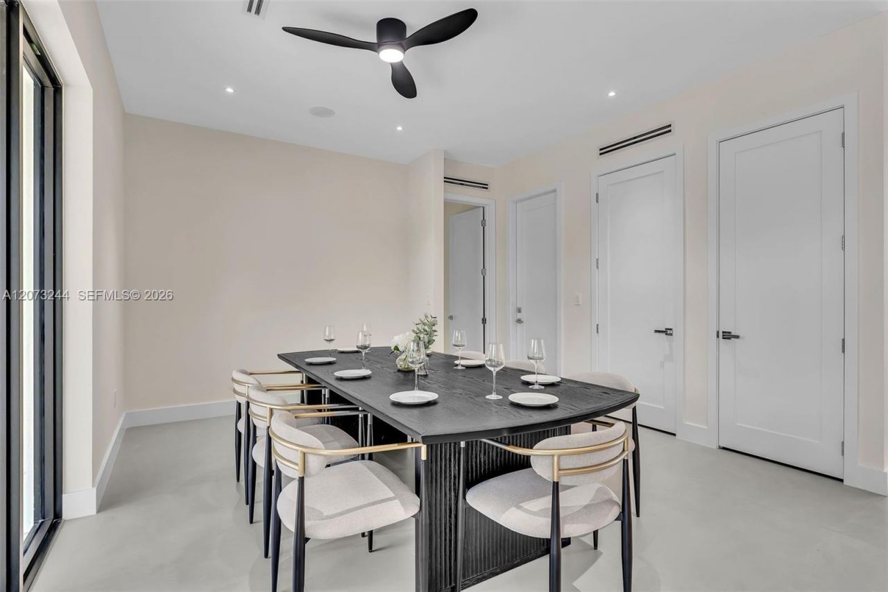 7516 Bounty Ave, North Bay Village, FL 33141 Photo