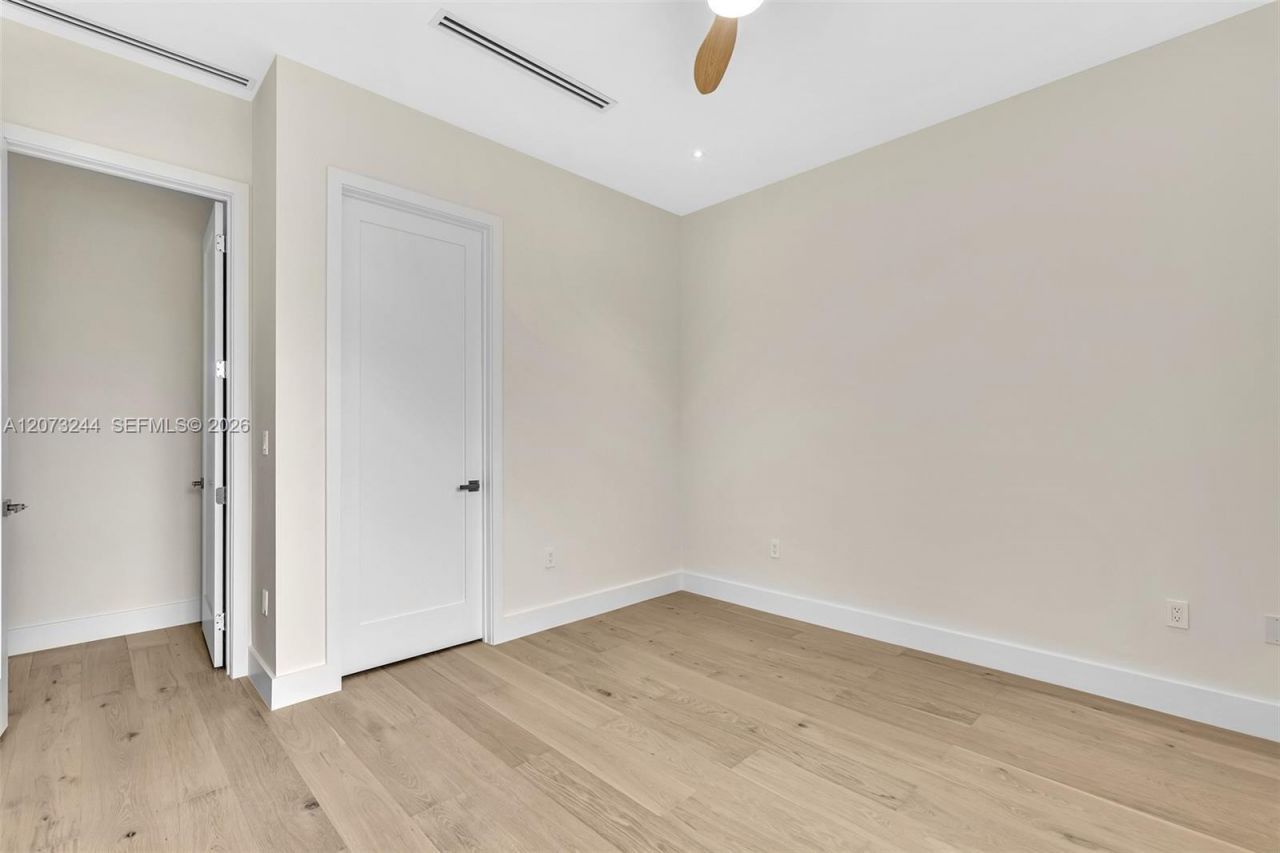 7516 Bounty Ave, North Bay Village, FL 33141 Photo