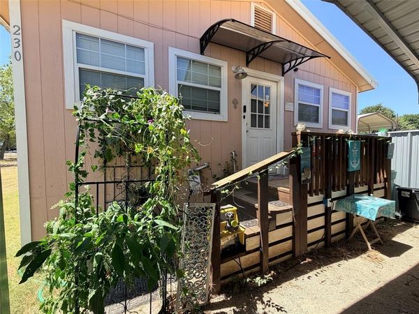 230 Treasure Beach , Comanche, TX 76442