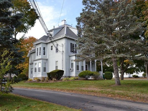 66 Hoyle St, Unit 1, Norwood, MA 02062