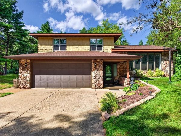 2430 MULBERRY CIRCLE, Wisconsin Rapids, WI 54494