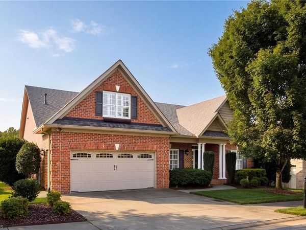 2004 Muirfield Place, Clemmons, NC 27012
