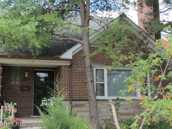 5037 Maple Street, Dearborn, Mi 48126