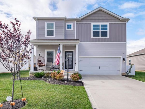 295 Flint Court, Commercial Point, OH 43116