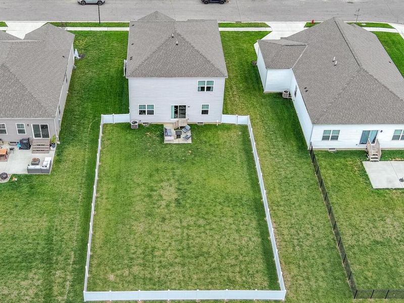 295 Flint Court, Commercial Point, OH 43116 Photo 3