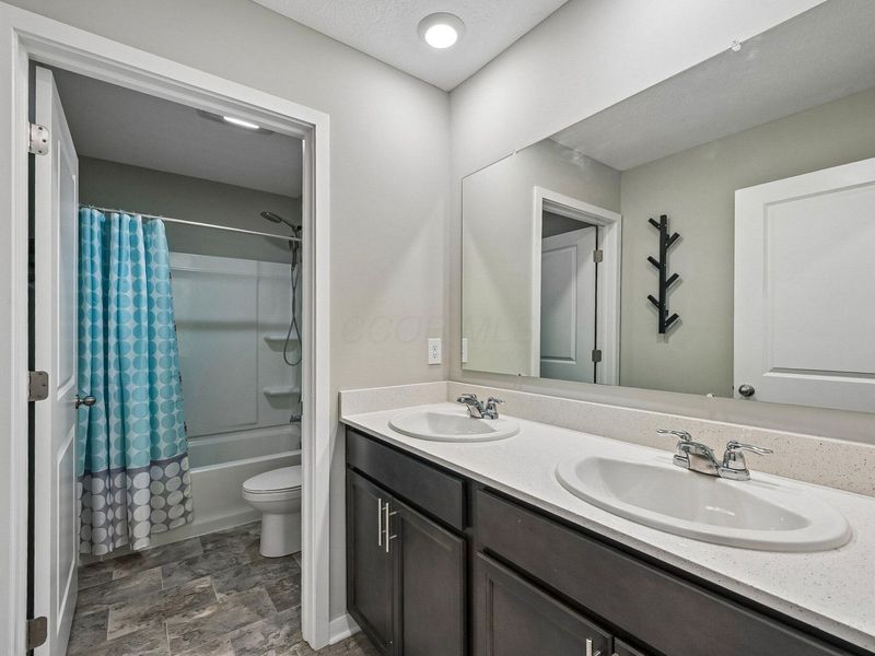 295 Flint Court, Commercial Point, OH 43116 Photo 42