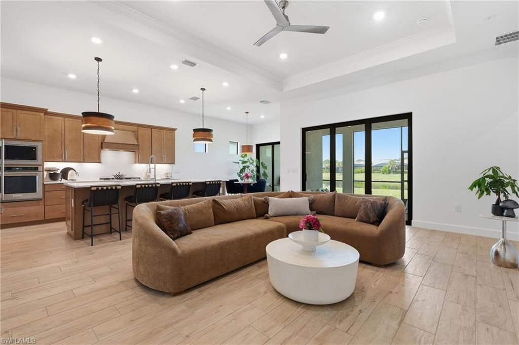 1925 Don Benito Way, Naples, FL 34120 Photo