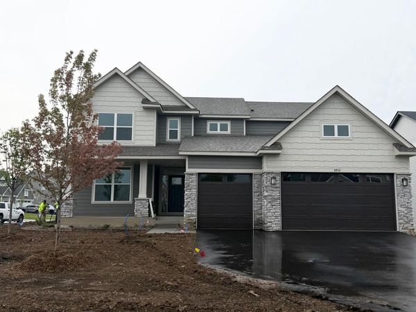 8852 Binder Way , Woodbury, MN 55129