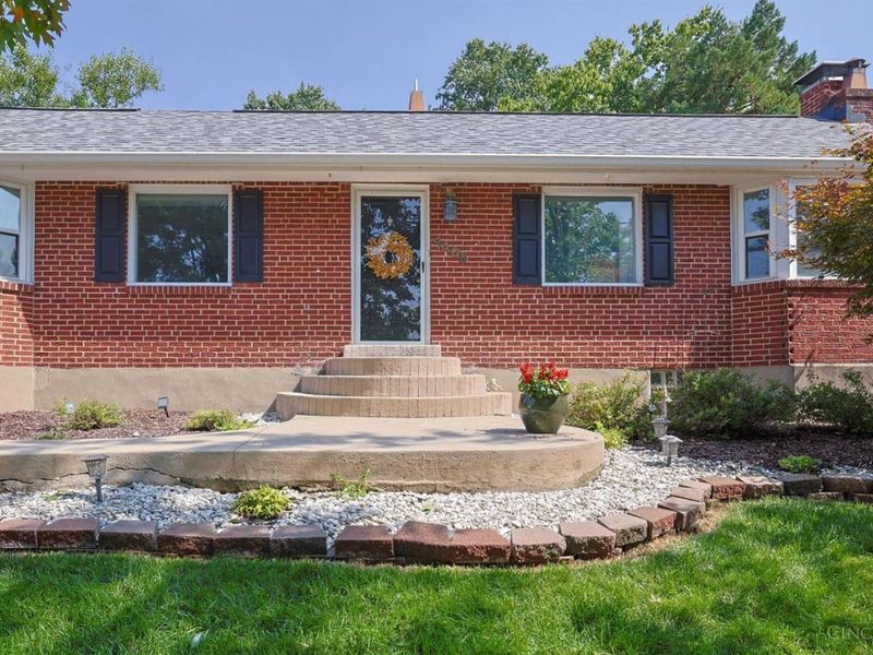4408 Yakima Drive, Sycamore Township, OH 45236 Photo 3