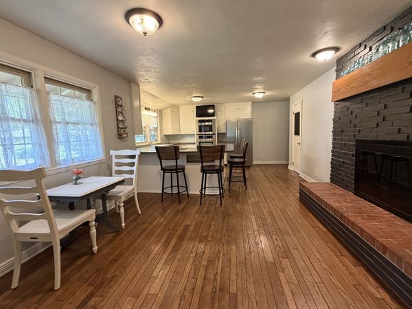 1104 S 13th Avenue W, Newton, IA 50208