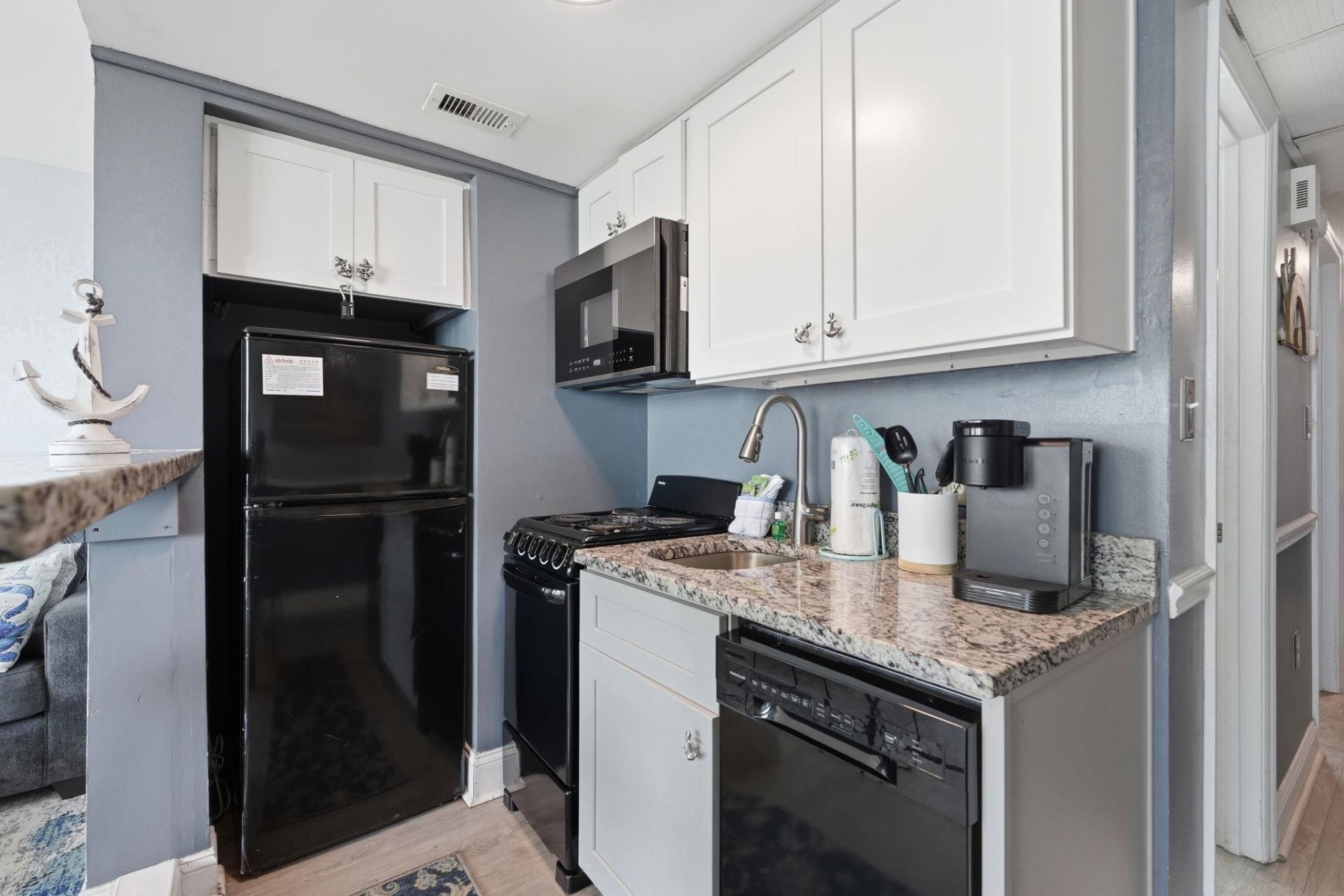 2310 N Ocean Blvd. Photo 16