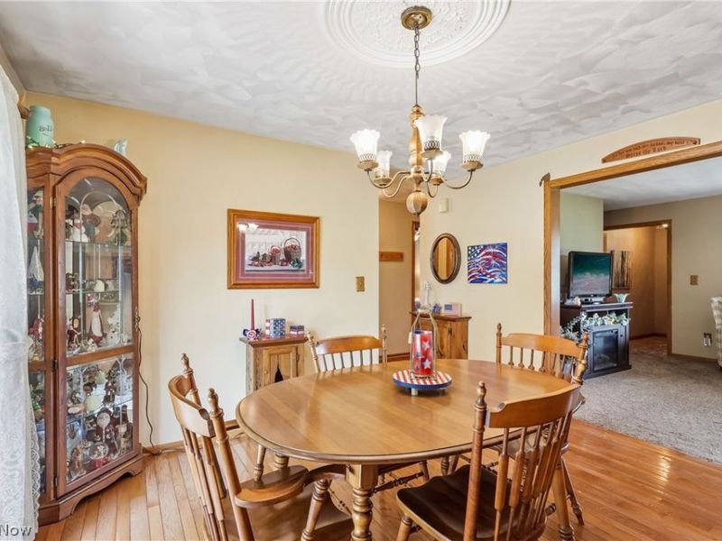 1458 Tamarisk Trail, Poland, OH 44514 Photo 12