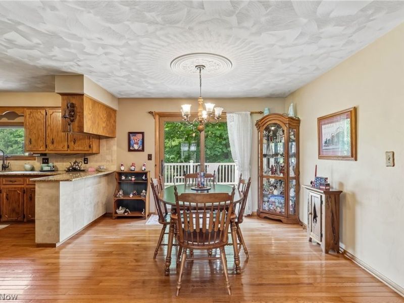 1458 Tamarisk Trail, Poland, OH 44514 Photo 13