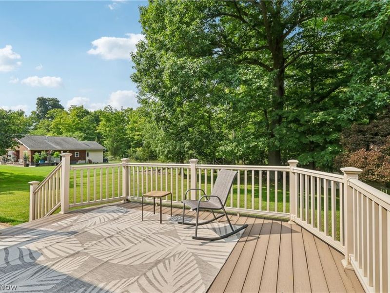 1458 Tamarisk Trail, Poland, OH 44514 Photo 14