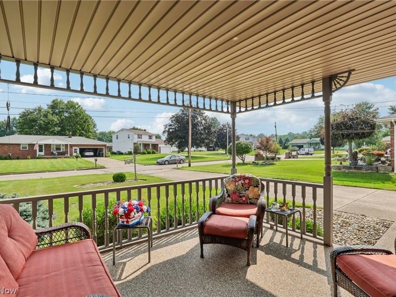 1458 Tamarisk Trail, Poland, OH 44514 Photo 2