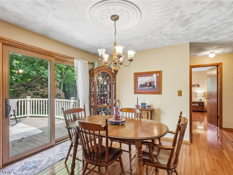 1458 Tamarisk Trail, Poland, OH 44514 Photo 9