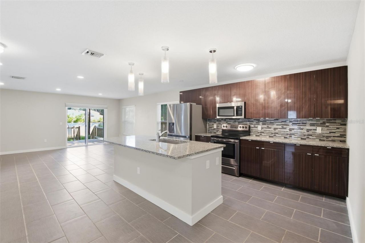 2303 Bahia Vista Street , Sarasota, FL 34239 Photo