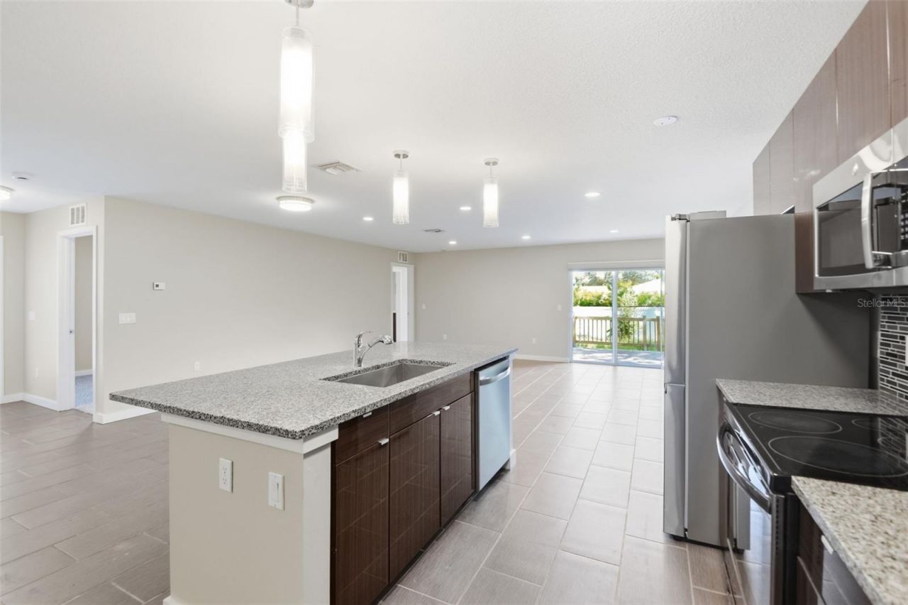 2303 Bahia Vista Street , Sarasota, FL 34239 Photo