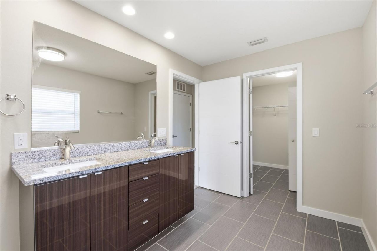 2303 Bahia Vista Street , Sarasota, FL 34239 Photo