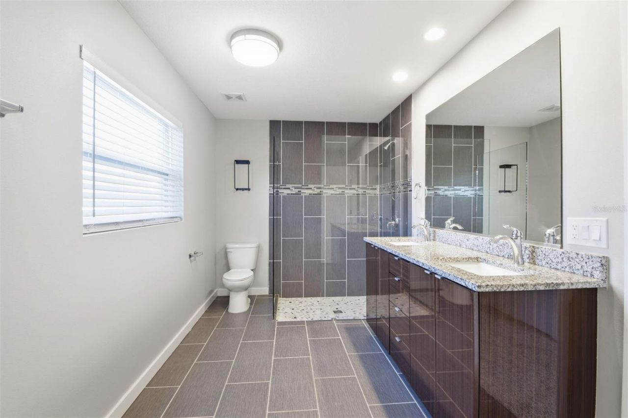 2303 Bahia Vista Street , Sarasota, FL 34239 Photo