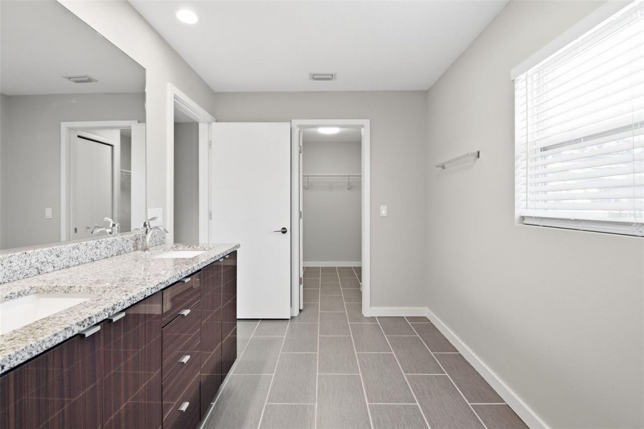2303 Bahia Vista Street , Sarasota, FL 34239 Photo
