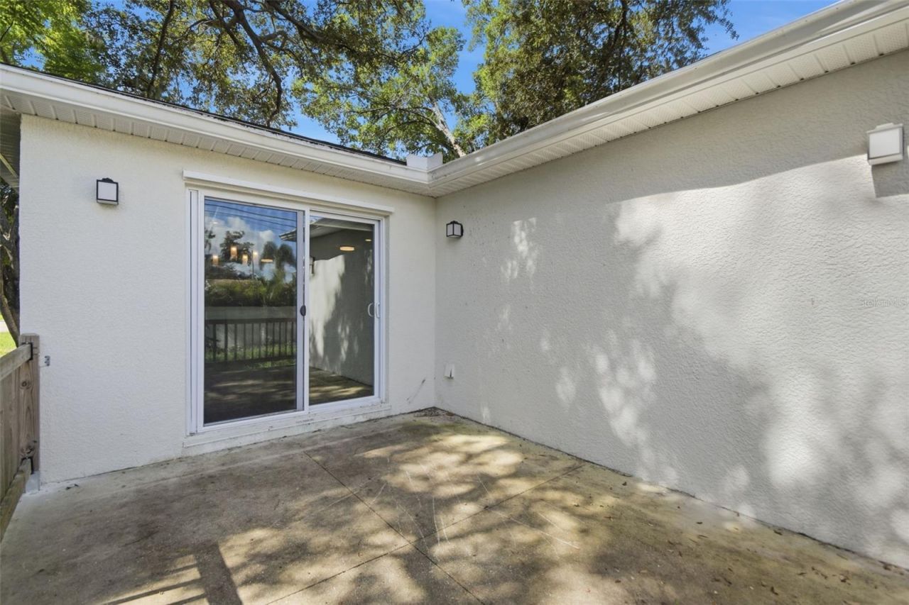 2303 Bahia Vista Street , Sarasota, FL 34239 Photo