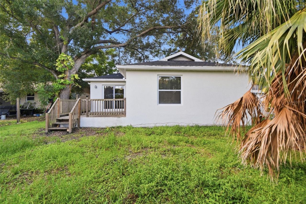 2303 Bahia Vista Street , Sarasota, FL 34239 Photo