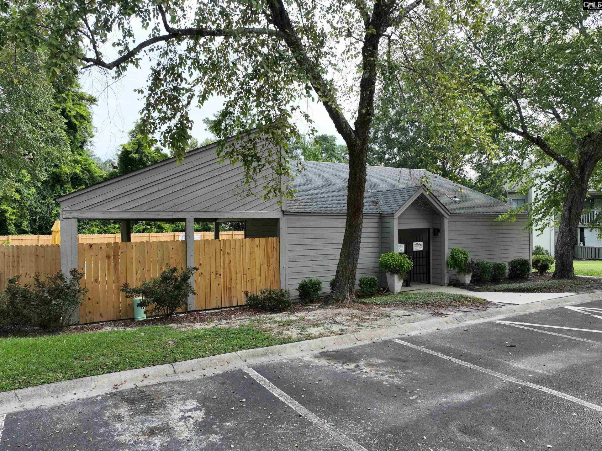 448 Deerwood Street  Photo 14