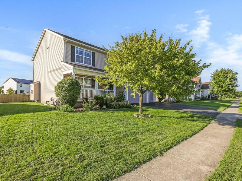 340 Enos Loomis Street, Pataskala, OH 43062 Photo 4