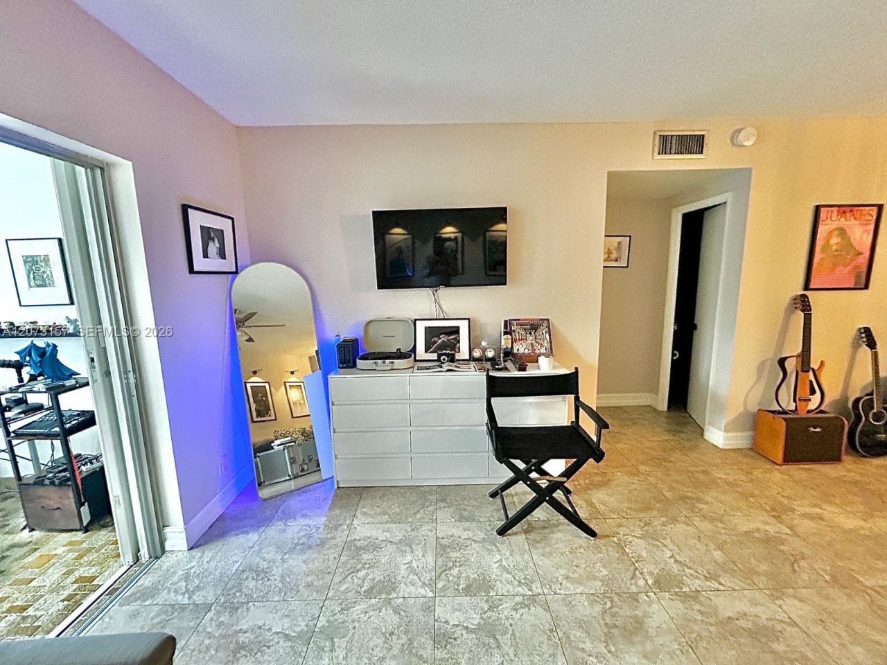 3800 Hillcrest Dr , Unit 315, Hollywood, FL 33021 Photo