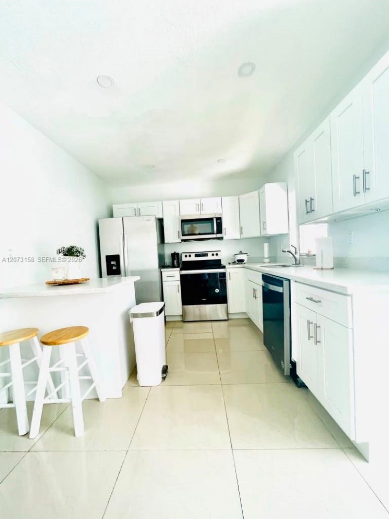 7904 Miramar Pkwy , Miramar, FL 33023 Photo