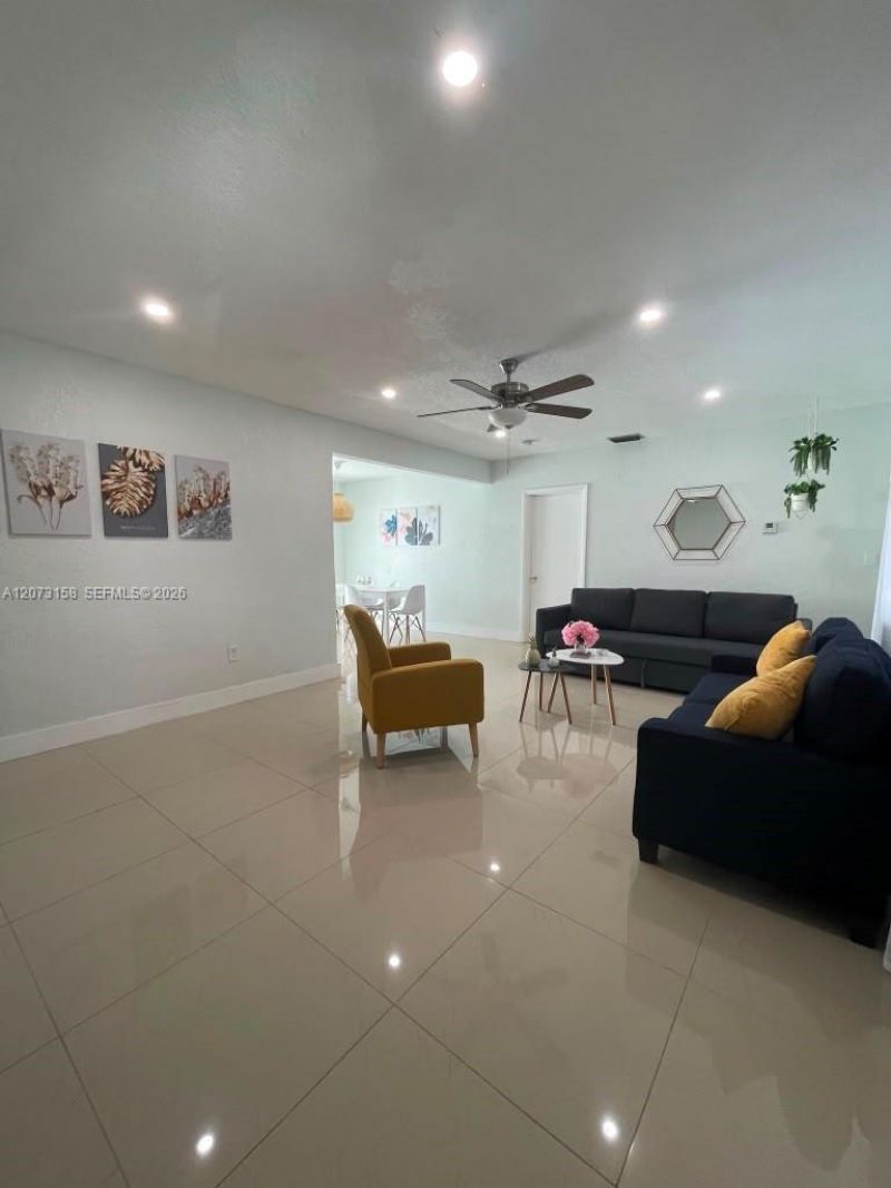 7904 Miramar Pkwy , Miramar, FL 33023 Photo