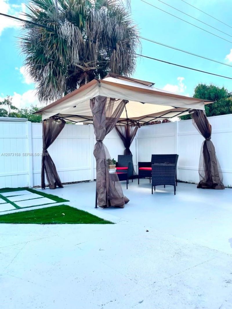 7904 Miramar Pkwy , Miramar, FL 33023 Photo