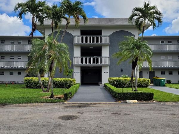 151 SW 134th Way , Unit 212N, Pembroke Pines, FL 33027