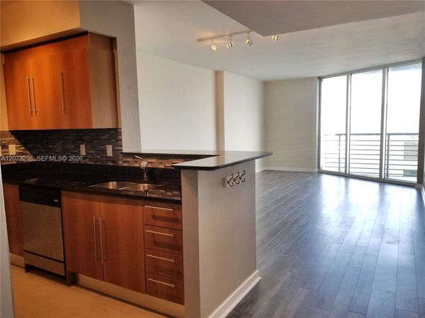 335 S Biscayne Blvd, Unit 3802, Miami, FL 33131